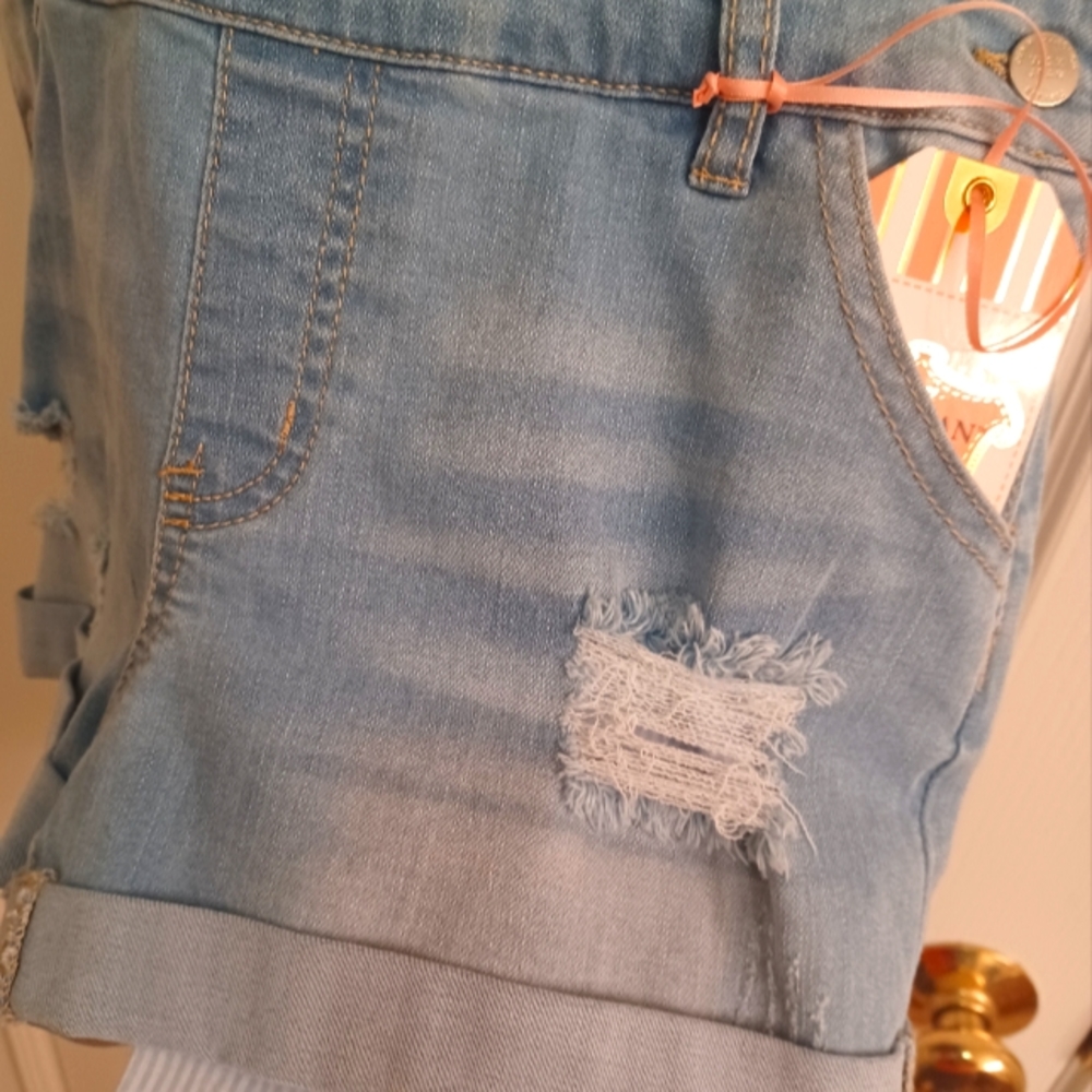 Jean Short Overalls - Picture 3 of 9